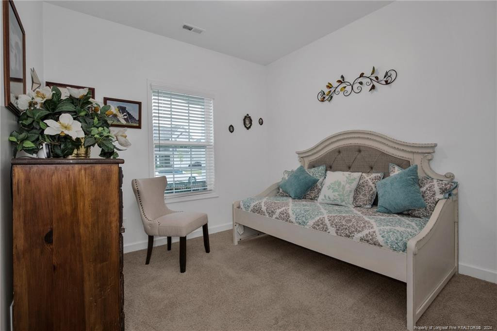 5733 Pondhaven Drive Property Photo 17