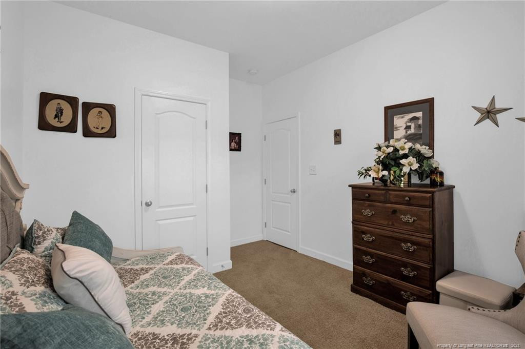 5733 Pondhaven Drive Property Photo 18