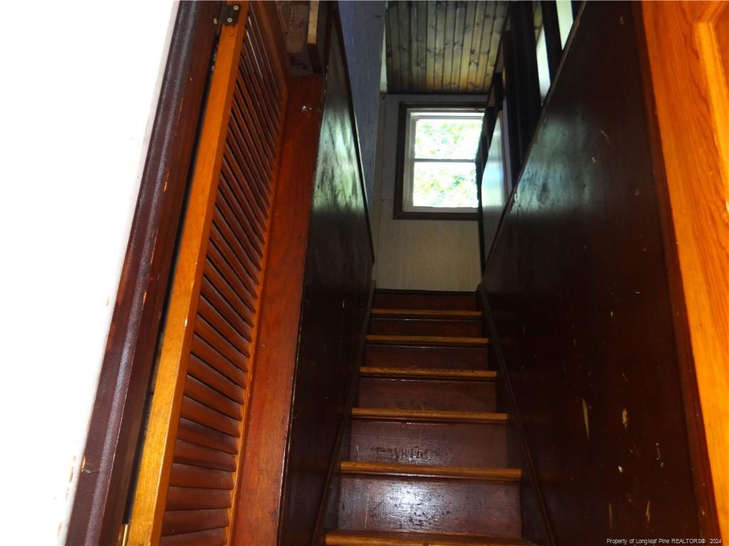 105 Kensington Circle Property Photo 12
