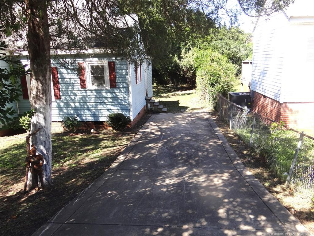 105 Kensington Circle Property Photo 17