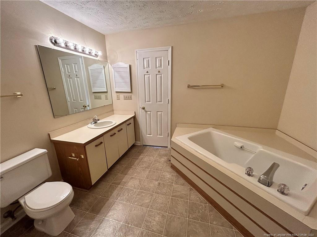 962 Stewarts Creek Drive # 7 Property Photo 12
