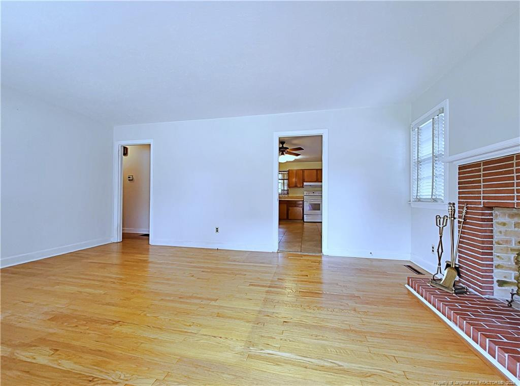 1911 Seabrook Road Property Photo 5