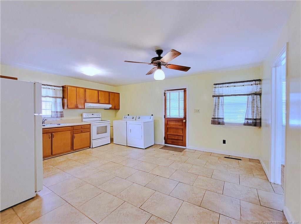 1911 Seabrook Road Property Photo 9