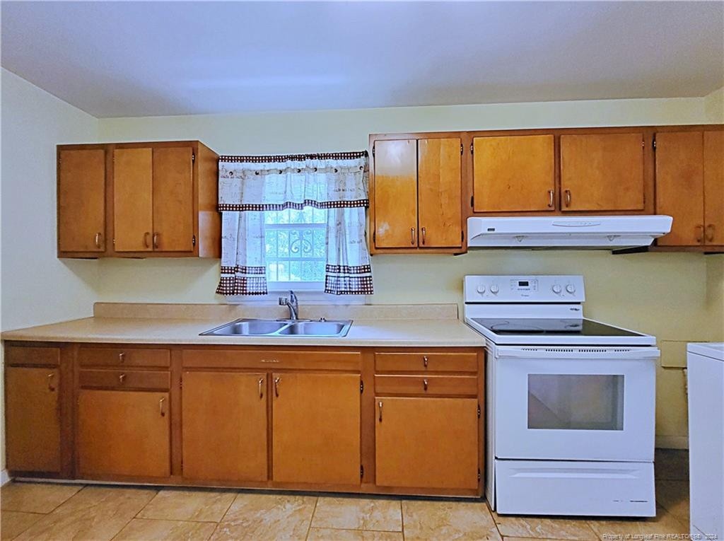 1911 Seabrook Road Property Photo 11