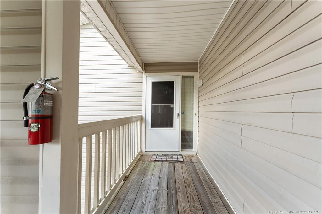 671 Bartons Landing Place # 5 Property Photo 2