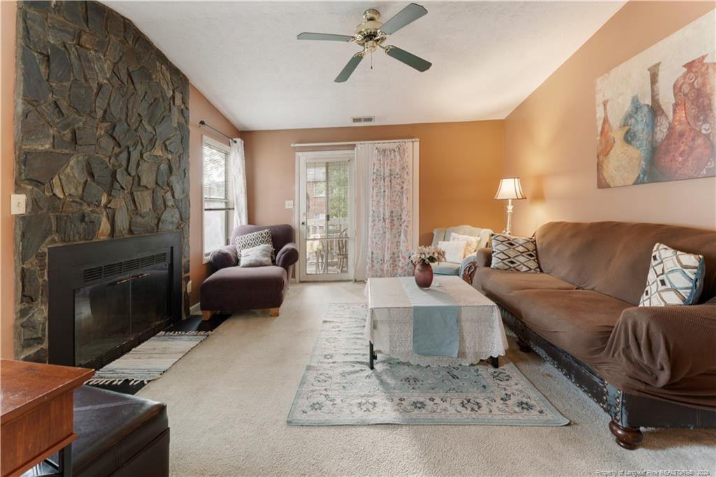 671 Bartons Landing Place # 5 Property Photo 4