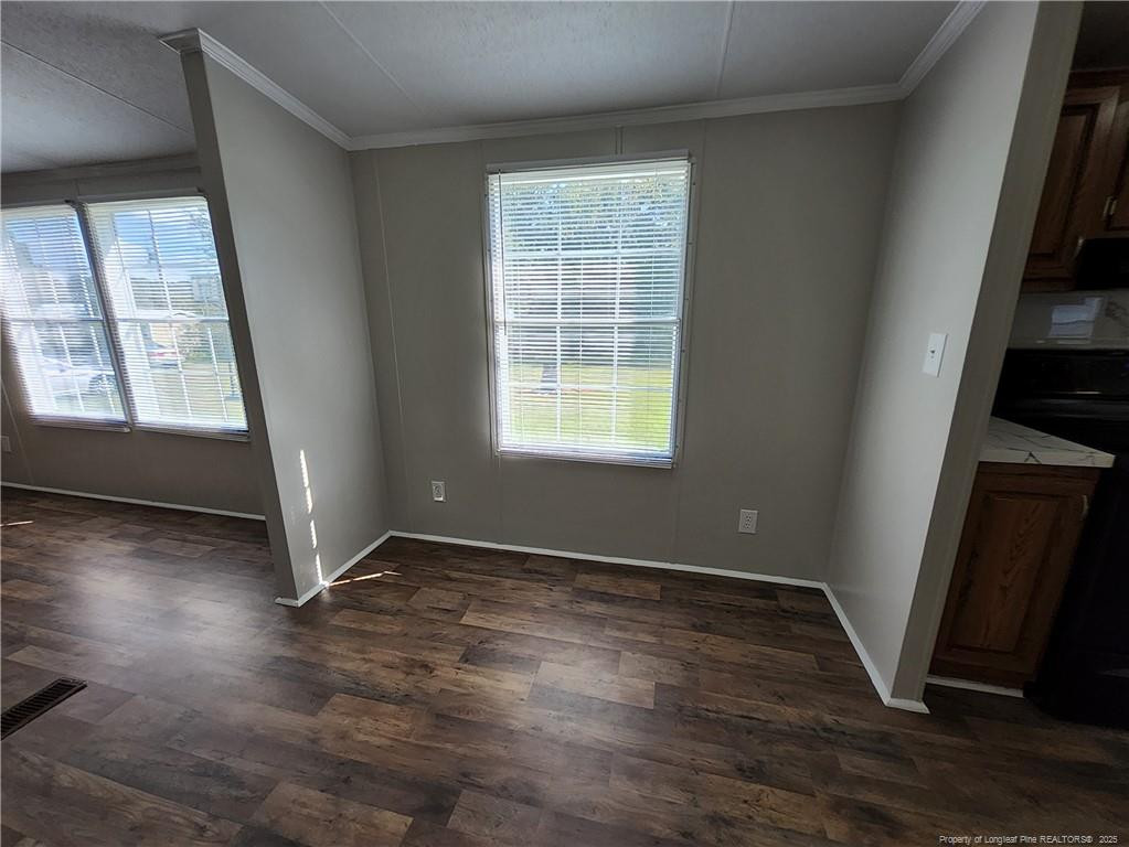 6810 Old Wire Road Property Photo 5
