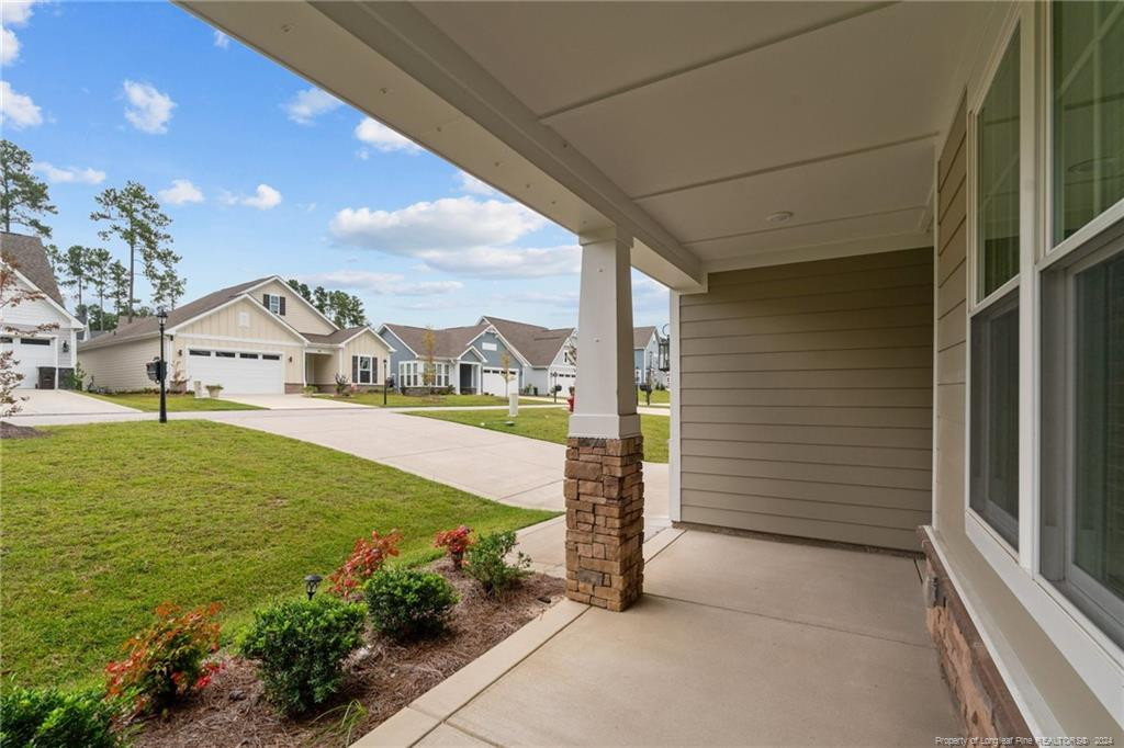 107 Glenwood Court Property Photo 3