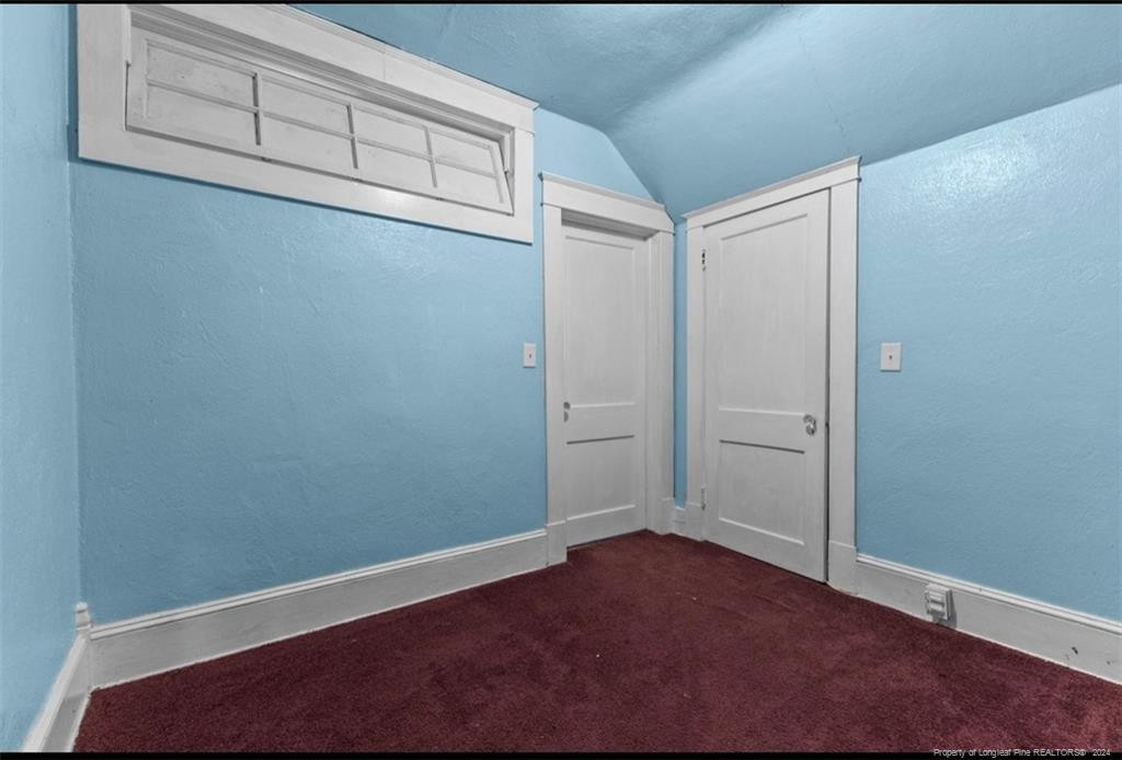 501 E Main Street Property Photo 25