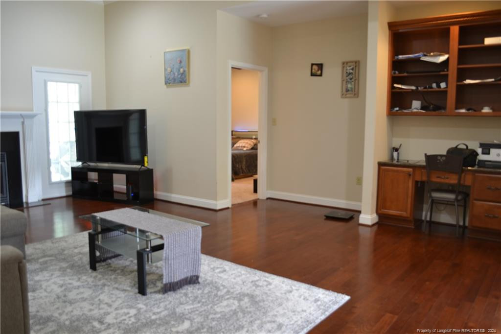 502 Wyndam Court Property Photo 3