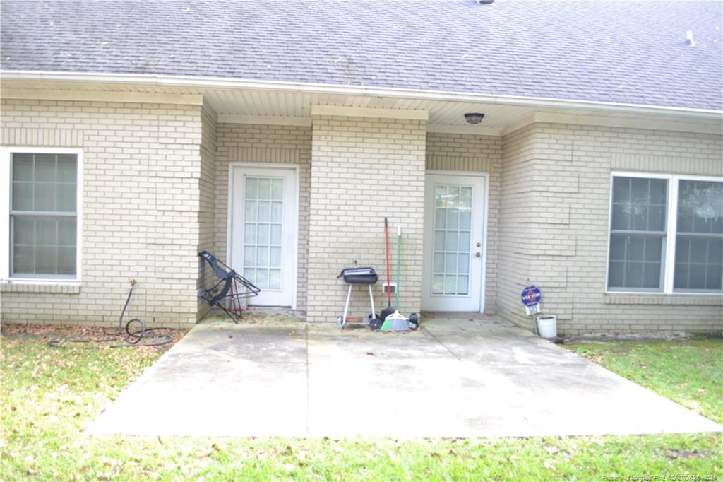 502 Wyndam Court Property Photo 17