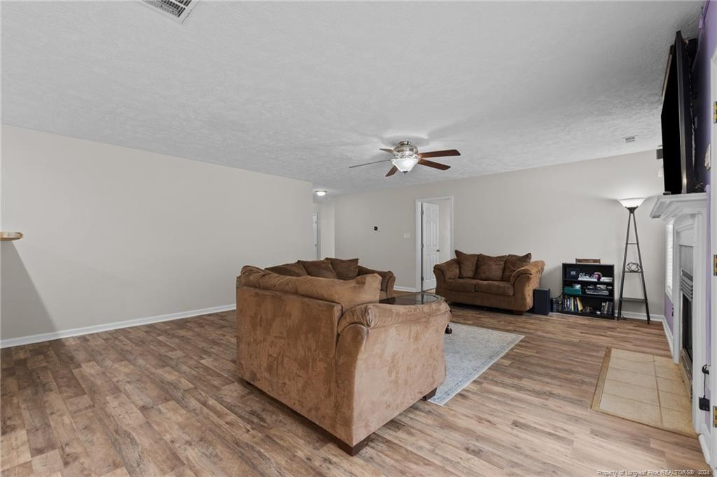 5132 Goshawk Drive Property Photo 4