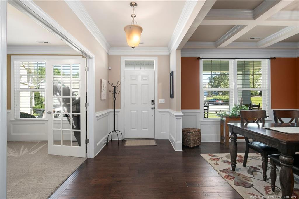 1400 Vergeland Drive Property Photo 6