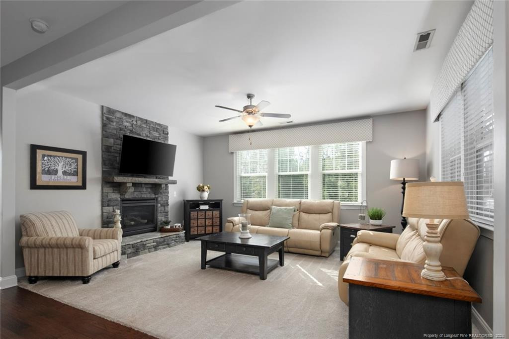 1400 Vergeland Drive Property Photo 17