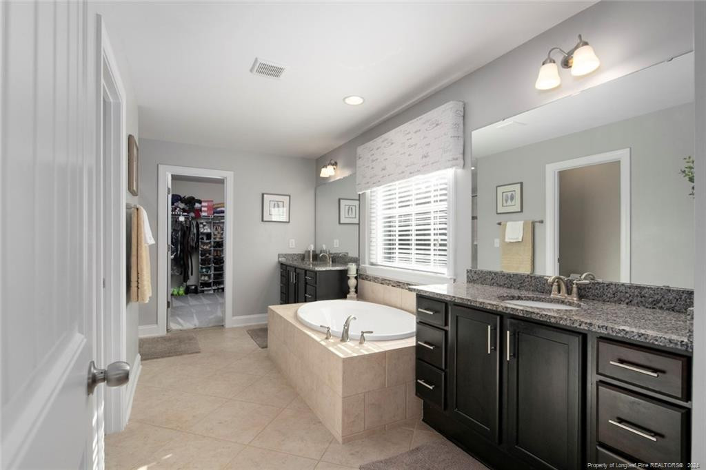 1400 Vergeland Drive Property Photo 30