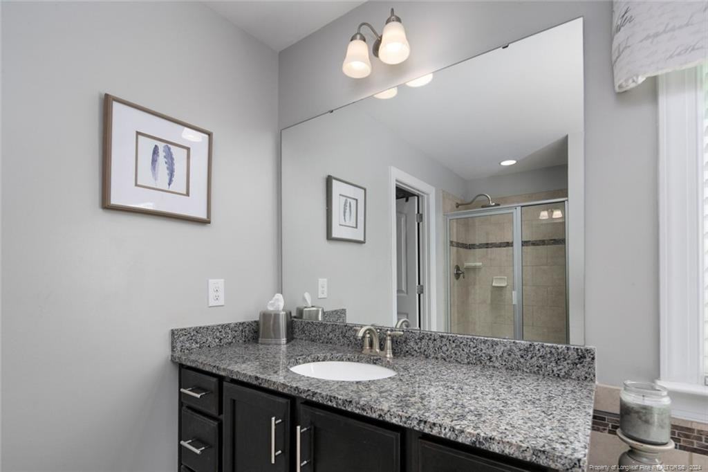 1400 Vergeland Drive Property Photo 33