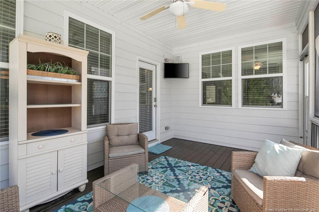 1400 Vergeland Drive Property Photo 43