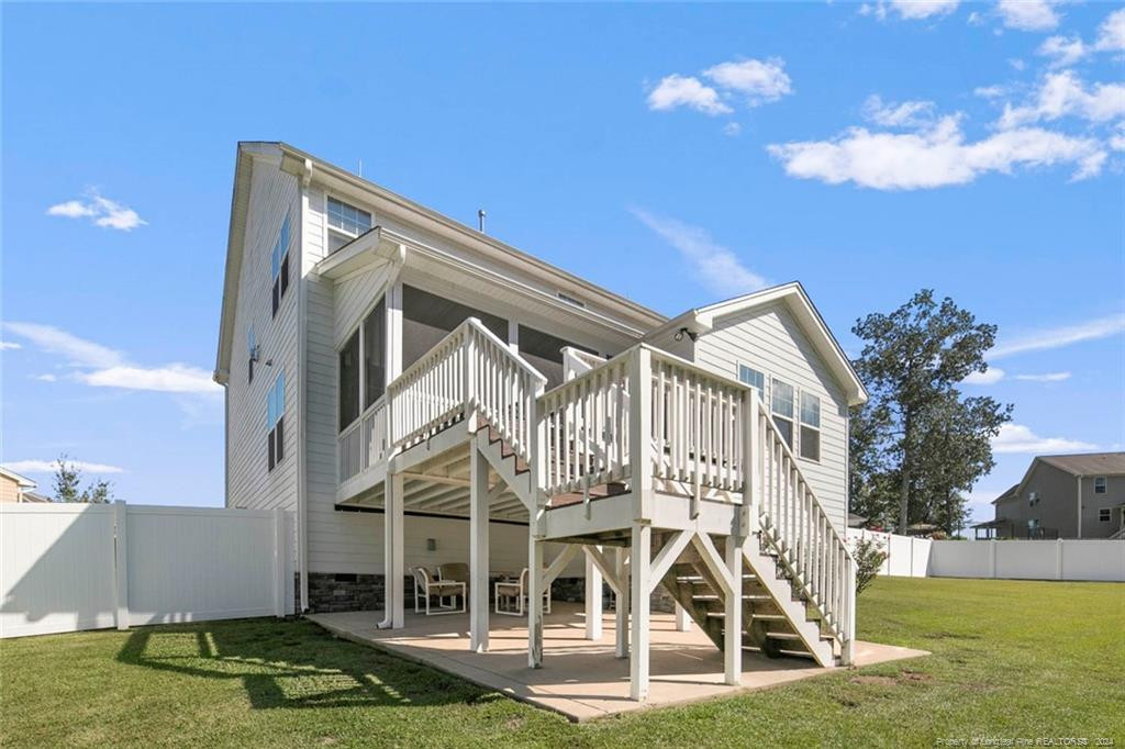 1400 Vergeland Drive Property Photo 47