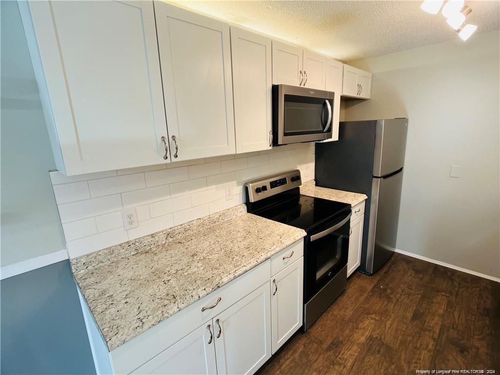 4126 Knollwood Drive Property Photo 25