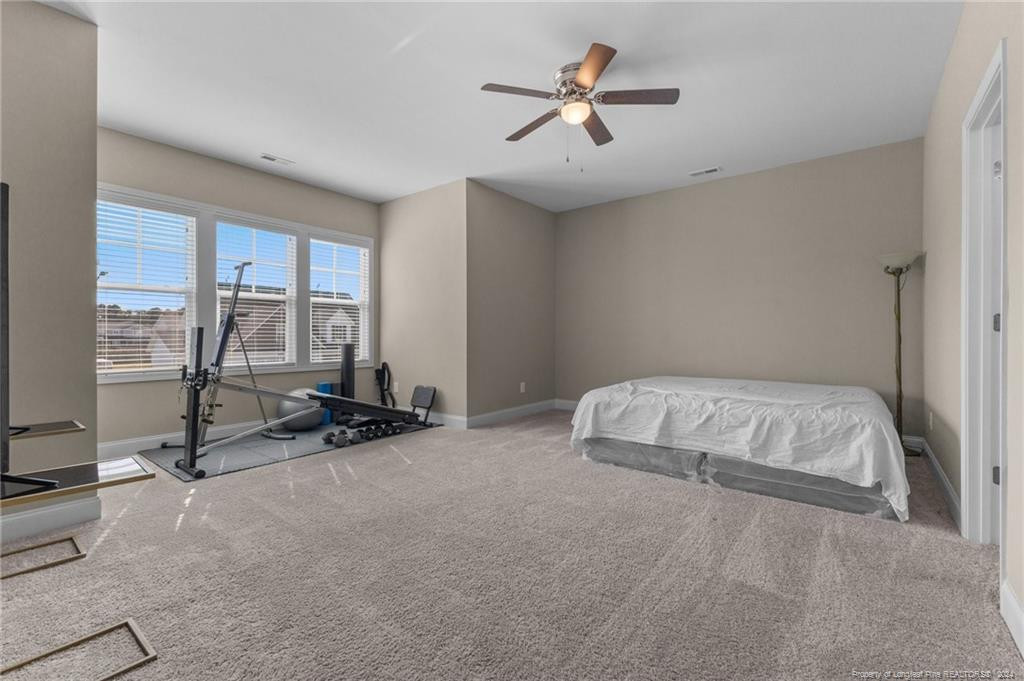 5221 Thruway Road Property Photo 21