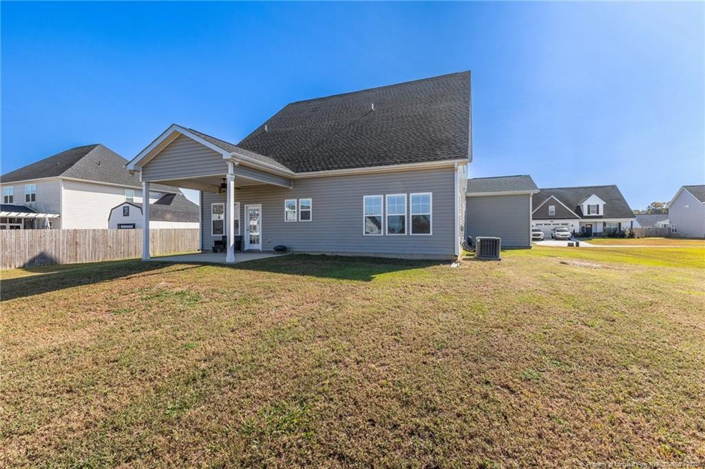 5221 Thruway Road Property Photo 36