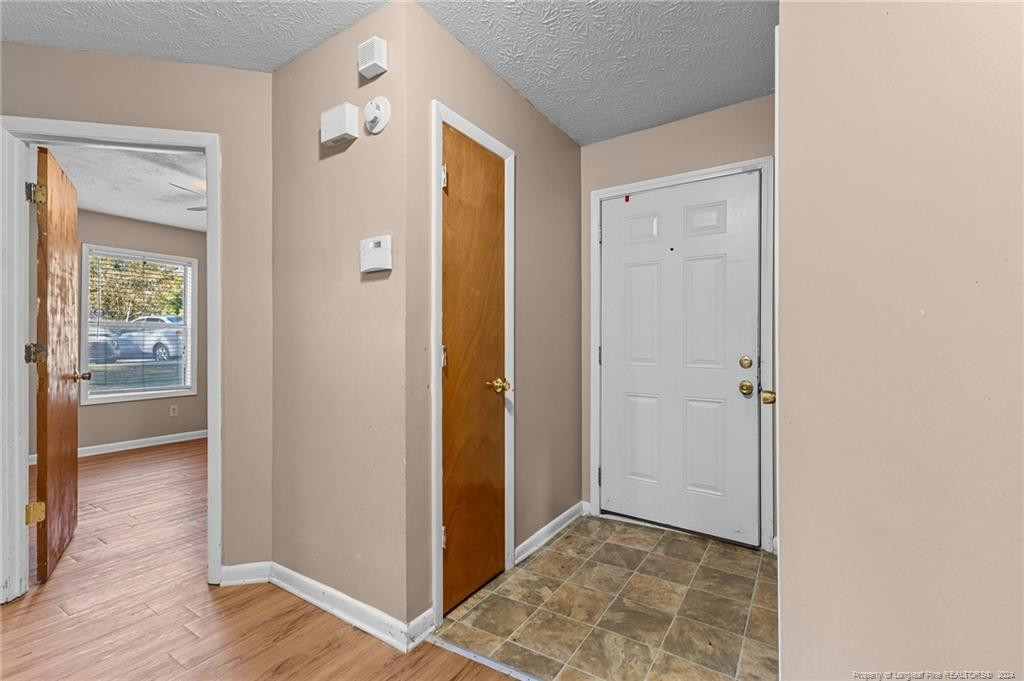 1018 Wood Creek Drive # 3 Property Photo 4