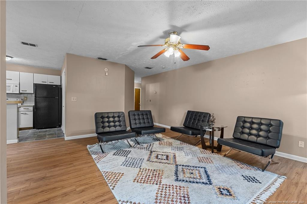 1018 Wood Creek Drive # 3 Property Photo 6