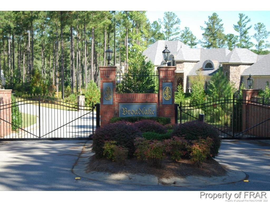 125 Broadlake (647) Lane Property Photo 11