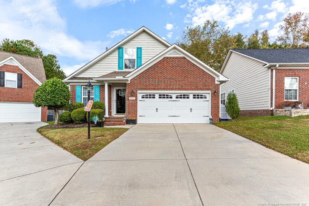 2911 Brookcrossing Drive Property Photo 1