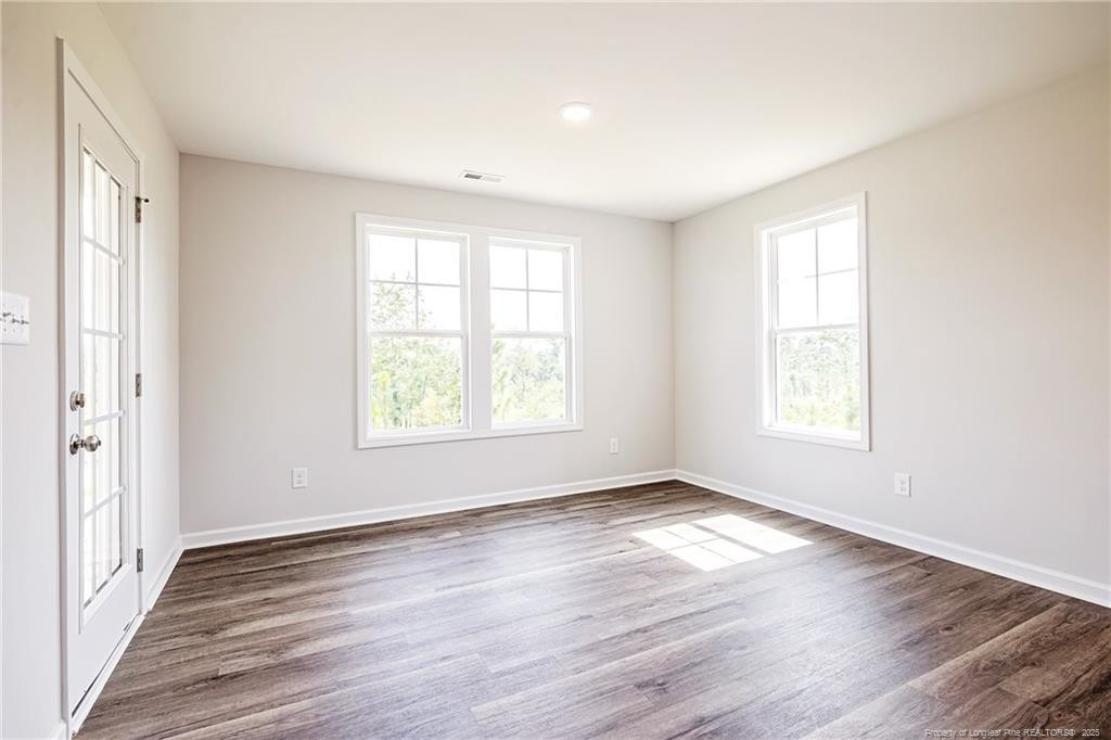2121 Purebred Circle Property Photo 10