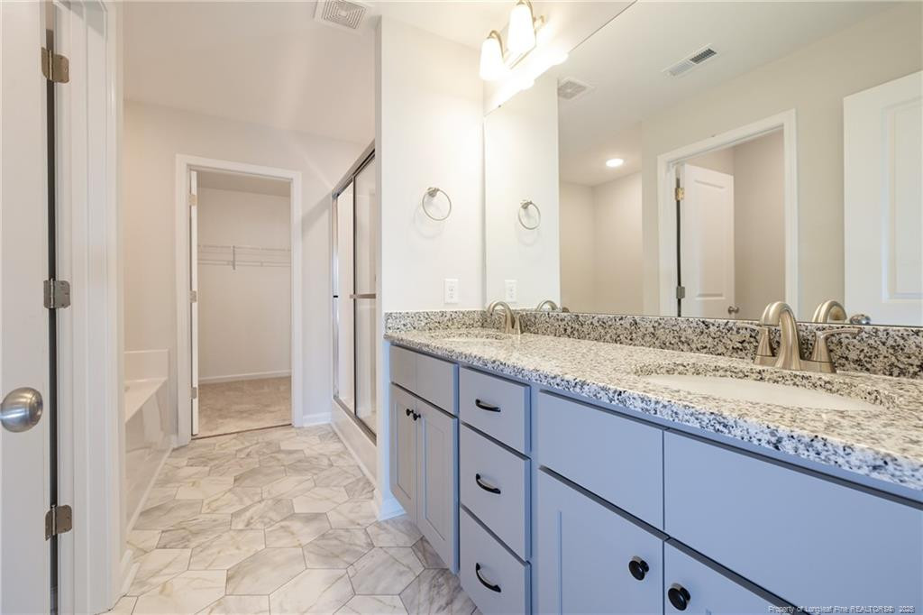 2121 Purebred Circle Property Photo 27