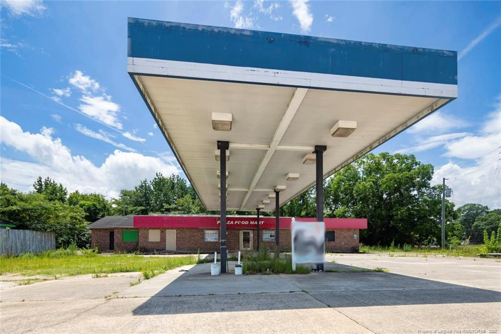 2017 5th Street Property Photo 6