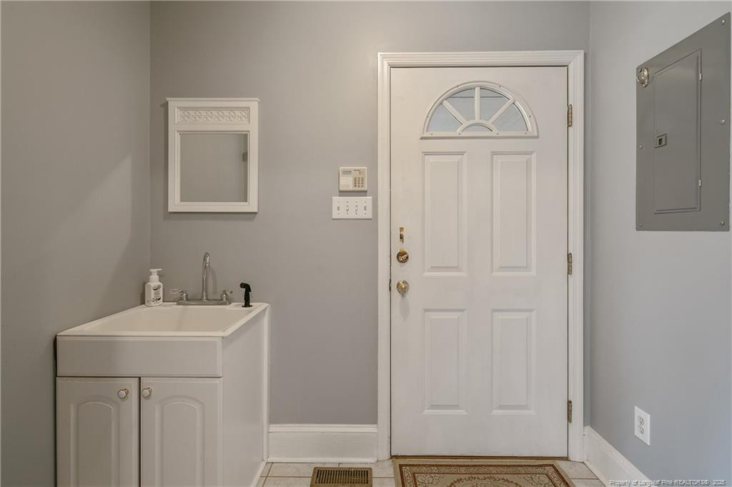 3641 Farmbrook Road Property Photo 12