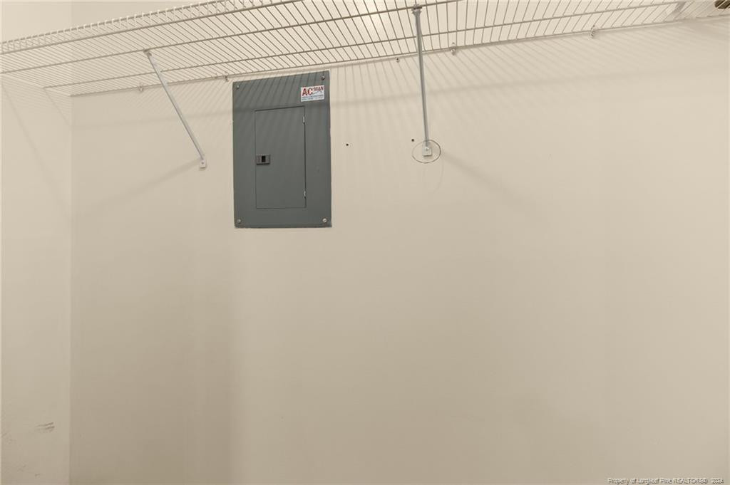 209 Waterdown Drive # 6 Property Photo 14