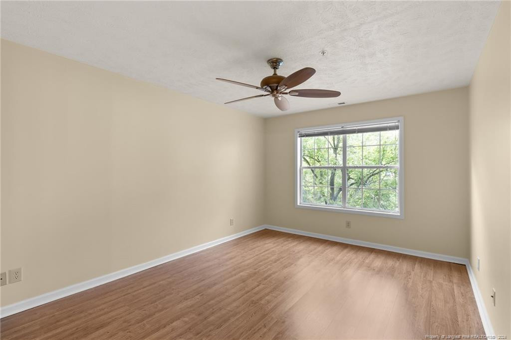 209 Waterdown Drive # 6 Property Photo 15