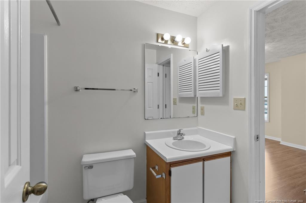 209 Waterdown Drive # 6 Property Photo 23