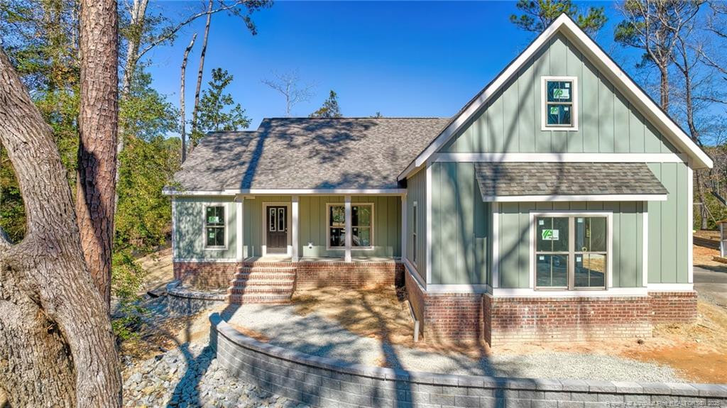 208 Lakeview Drive Property Photo