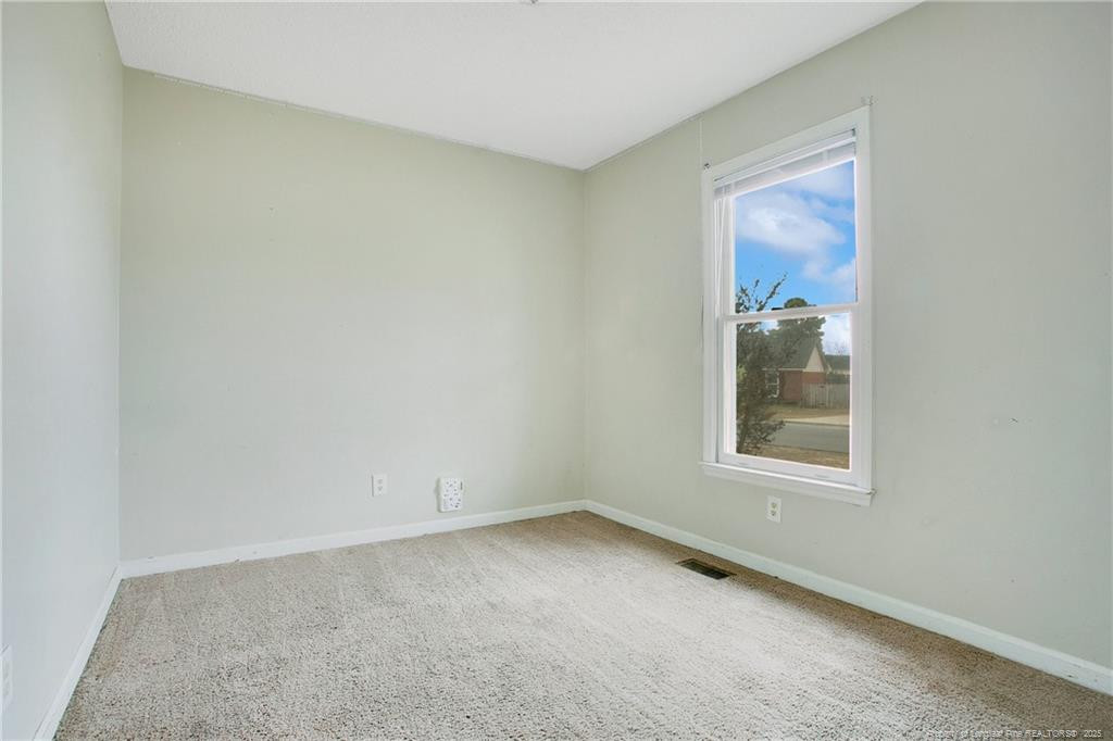 5319 Thackeray Drive Property Photo 10