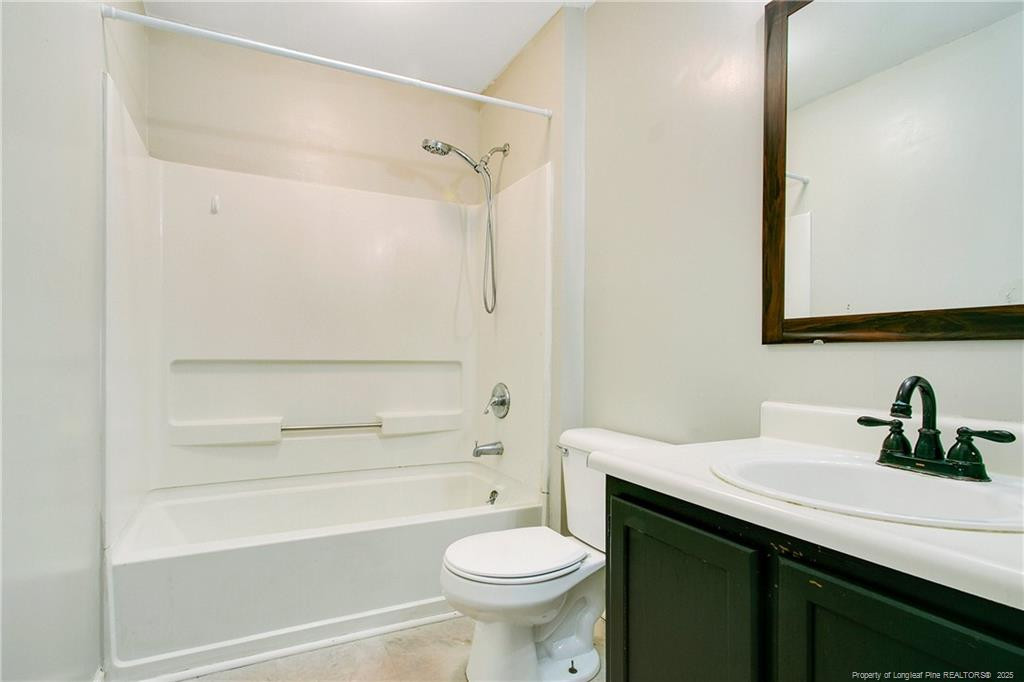 5319 Thackeray Drive Property Photo 11