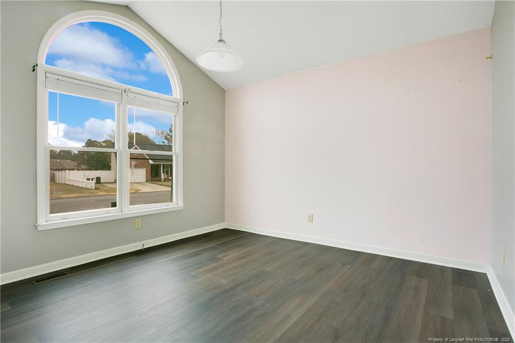 5319 Thackeray Drive Property Photo 22