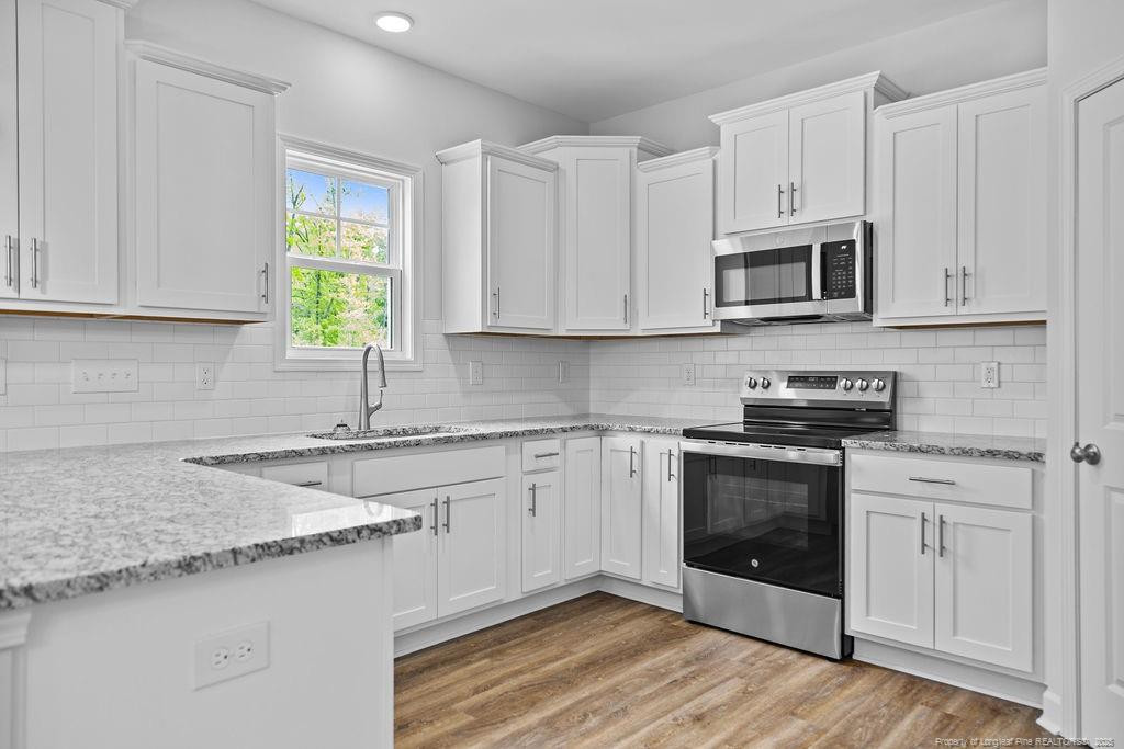 245 Godwin Gate (lot 9) Street Property Photo 12