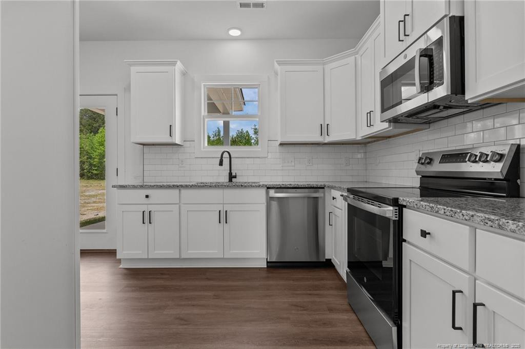 1571 Scull (lot 3) Road Property Photo 7