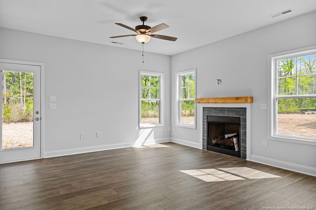 233 Godwin Gate (lot 6) Street Property Photo 12