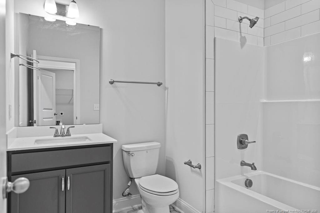 233 Godwin Gate (lot 6) Street Property Photo 14