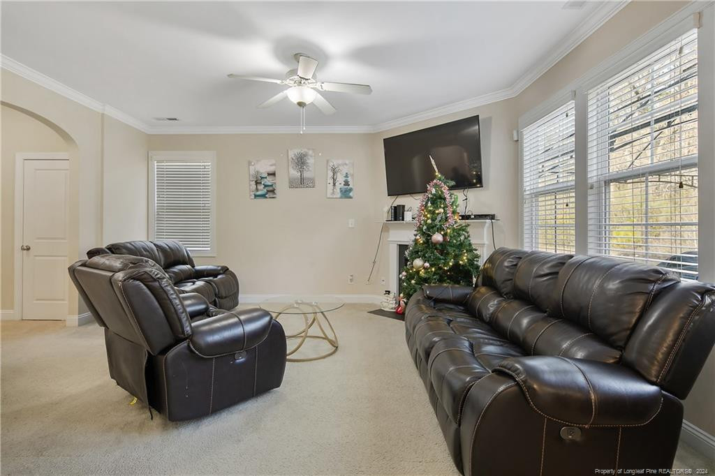 1033 Bombay Drive Property Photo 10