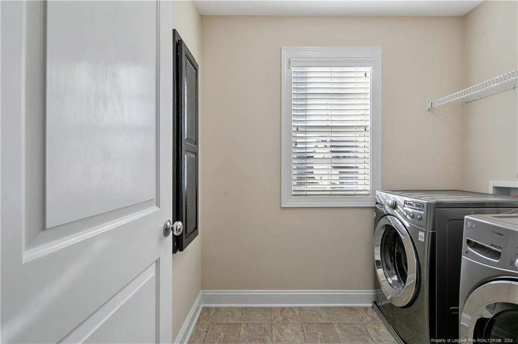 1033 Bombay Drive Property Photo 30