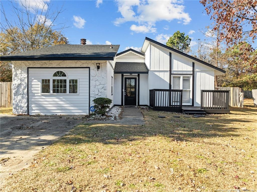5814 Valhalla Court Property Photo 1