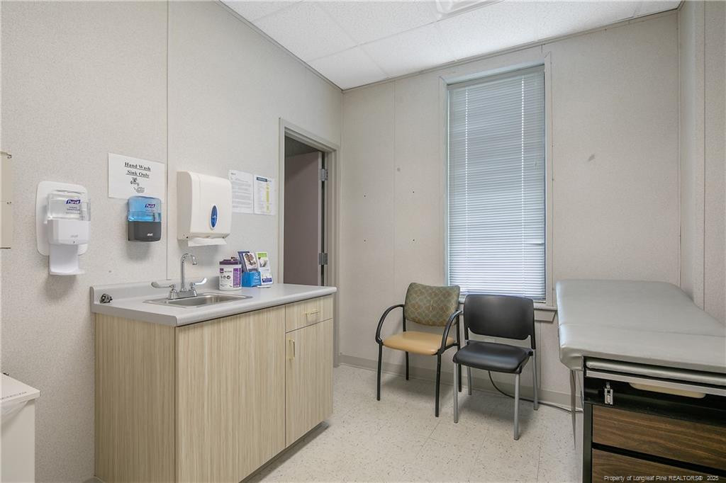 7 E Duncan Street Property Photo 15