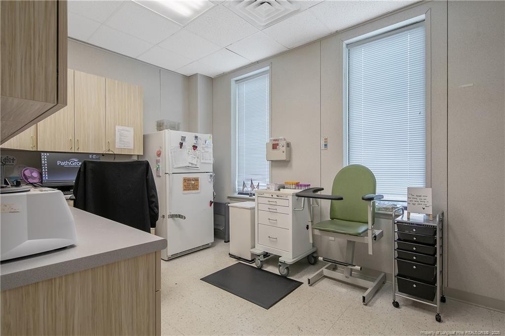 7 E Duncan Street Property Photo 17