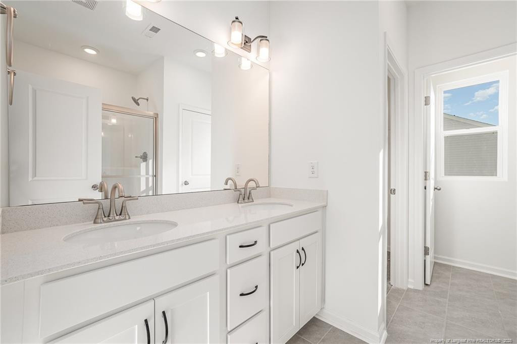 670 Union Property Photo 16